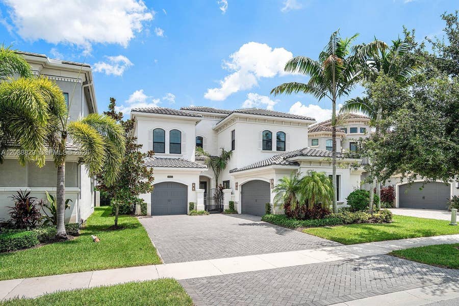 Property photo for 9747 Vitrail Lane, Delray Beach, FL