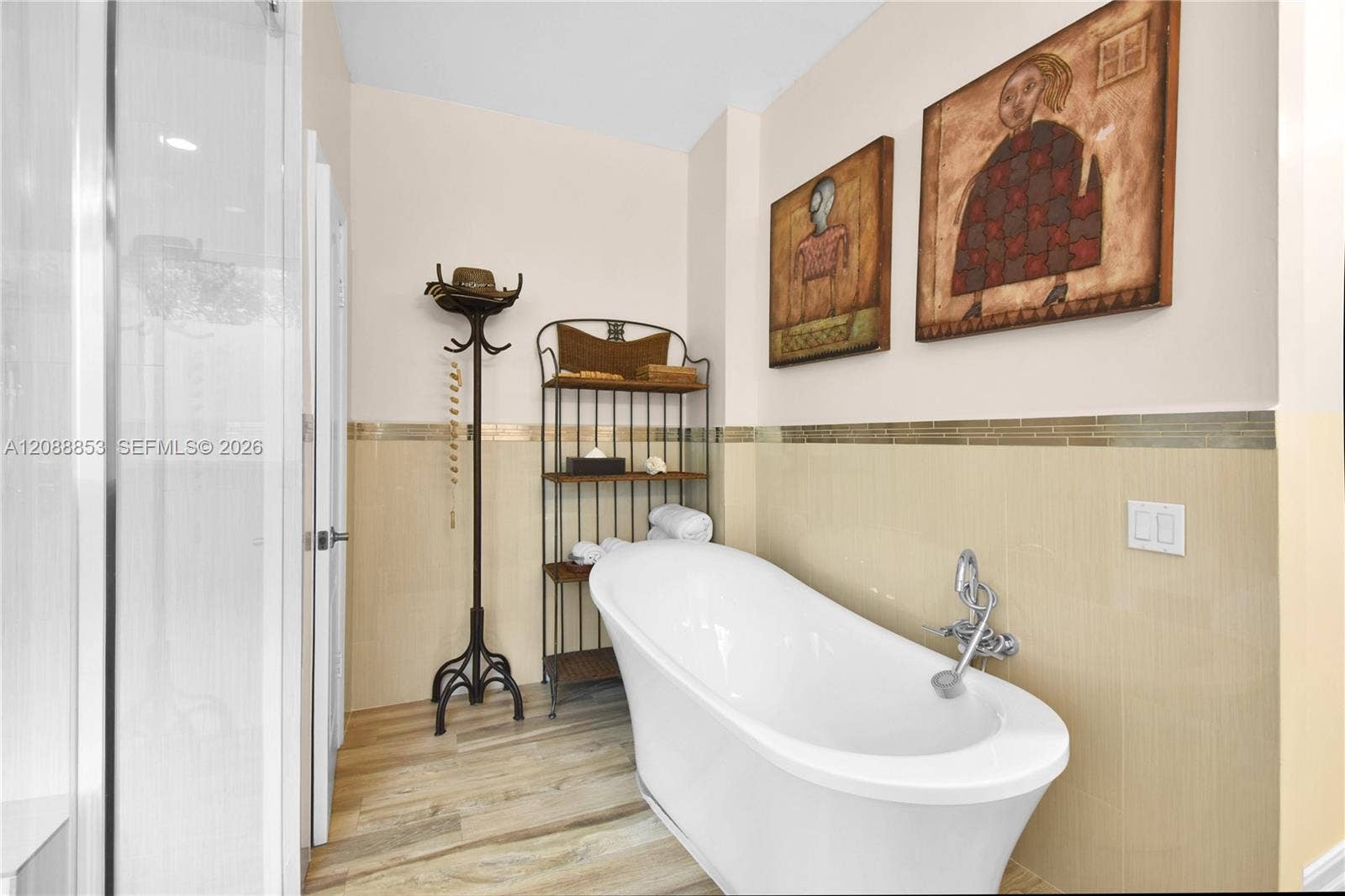 523 Stonemont Drive, Weston, FL 33326 Spa-inspired primary bathroom with freestanding soaking tub