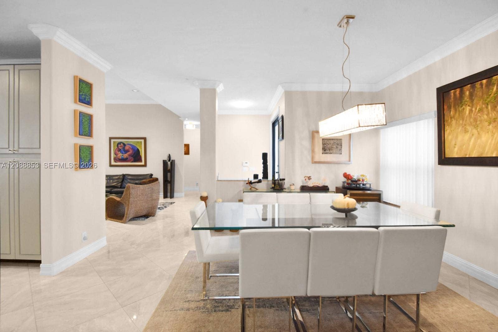 523 Stonemont Drive, Weston, FL 33326 Open dining area with seamless flow to the main living spaces
