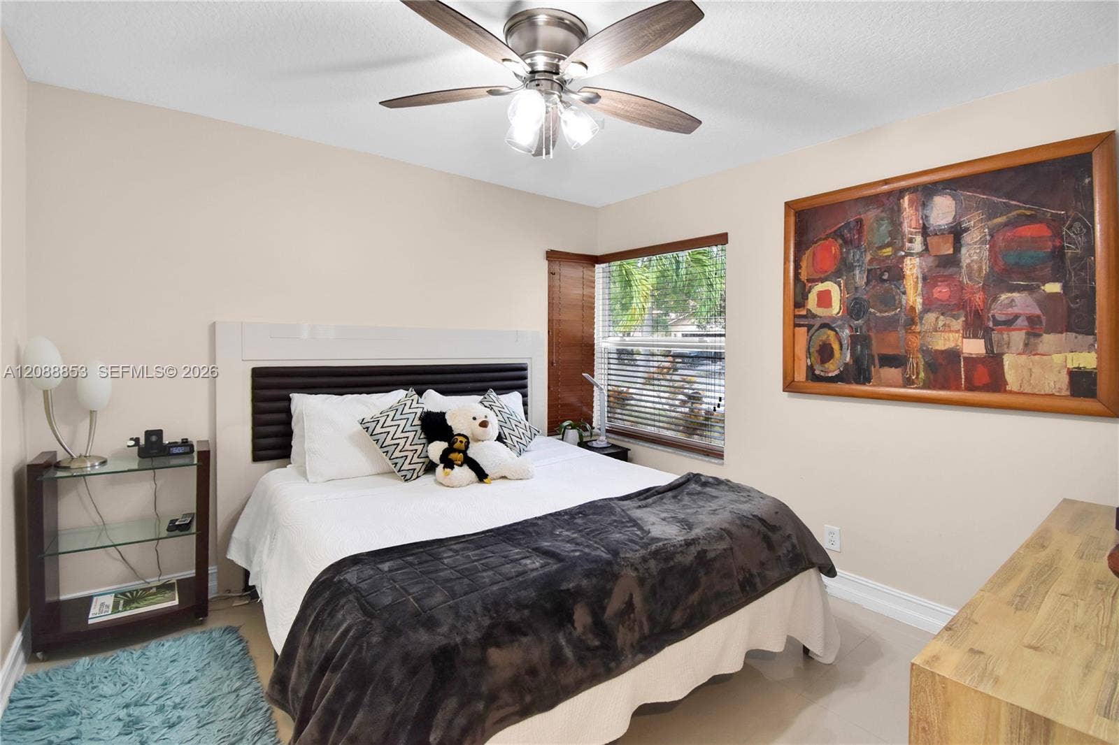 523 Stonemont Drive, Weston, FL 33326 Large secondary bedroom