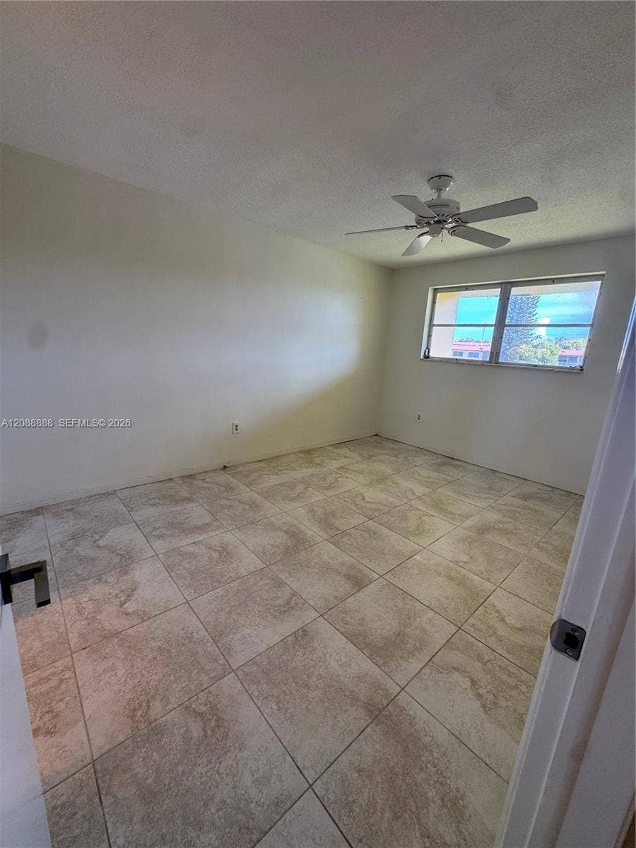 2940 NE 203rd Street, #C213, Aventura, FL 33180 Photo 9