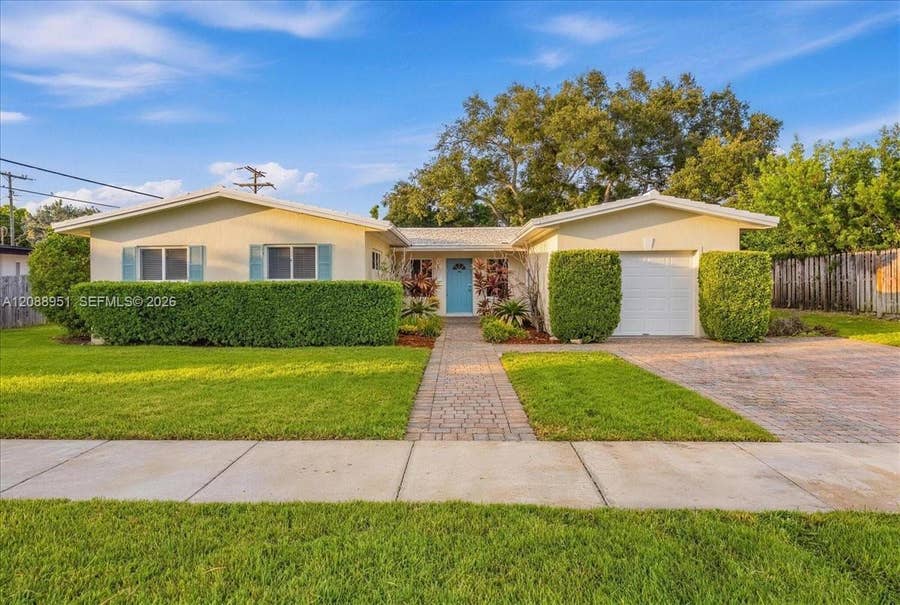 Property photo for 9125 SW 65th Street, Miami, FL