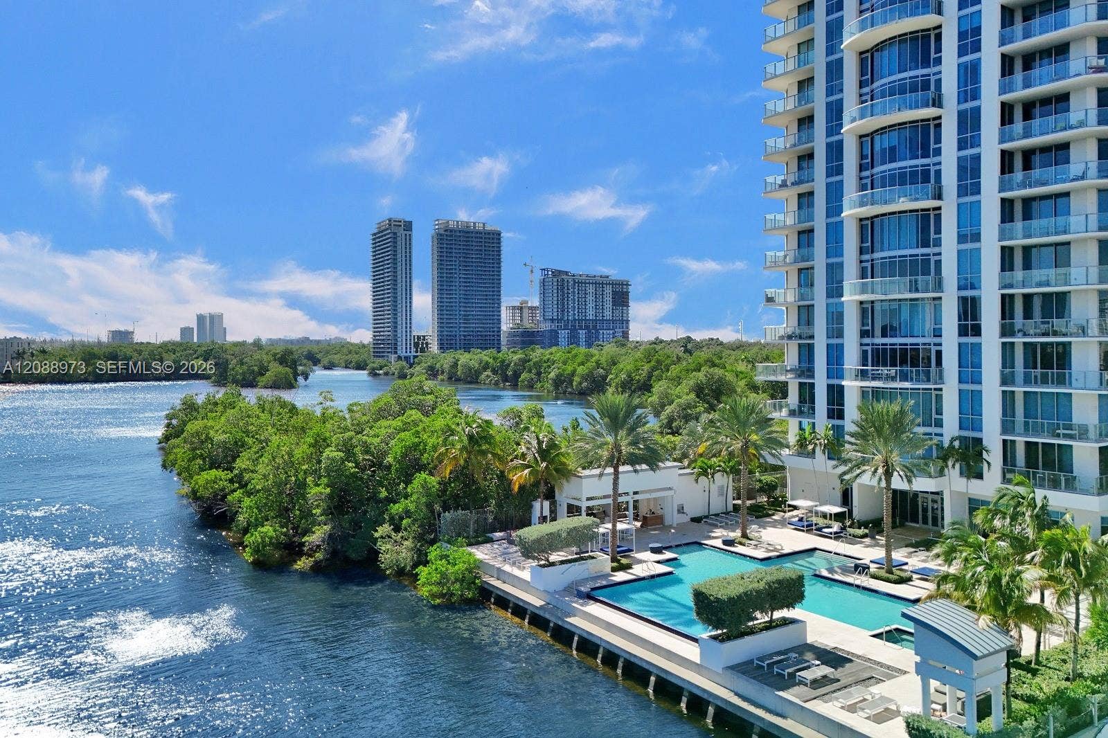 17111 Biscayne Boulevard, #2210, North Miami Beach, FL 33160 Photo 26