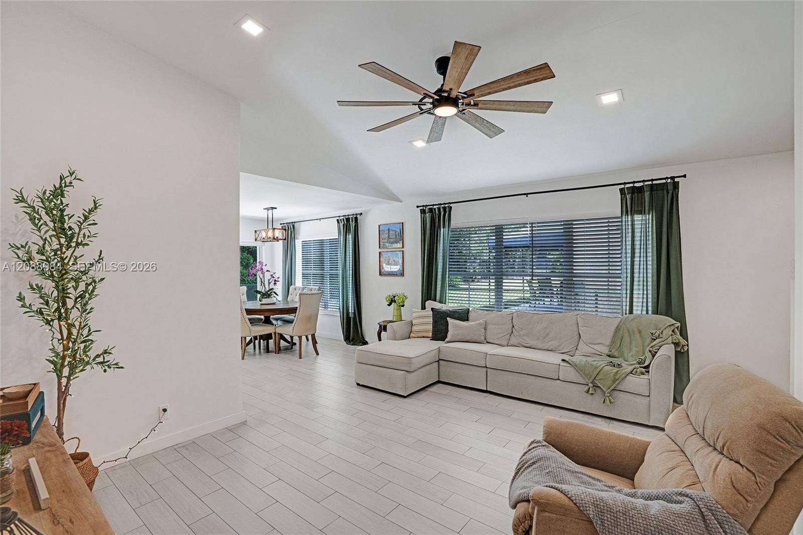 20831 NW 22nd Court, Pembroke Pines, FL 33029 Photo 5