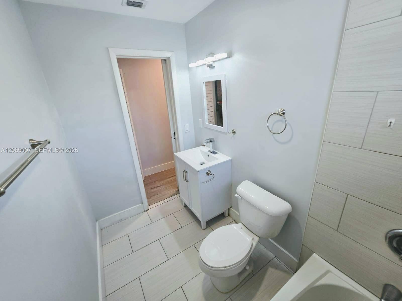 2500 NE 19th Avenue, #1, Lighthouse Point, Lighthouse Point, FL 33064 Photo 25