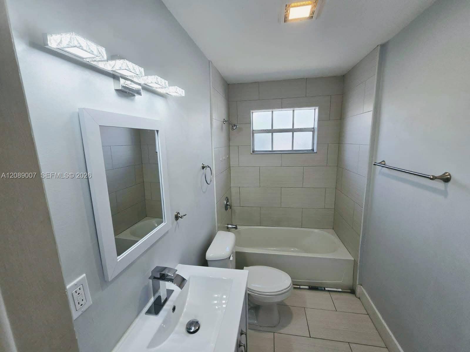 2500 NE 19th Avenue, #1, Lighthouse Point, Lighthouse Point, FL 33064 Photo 26