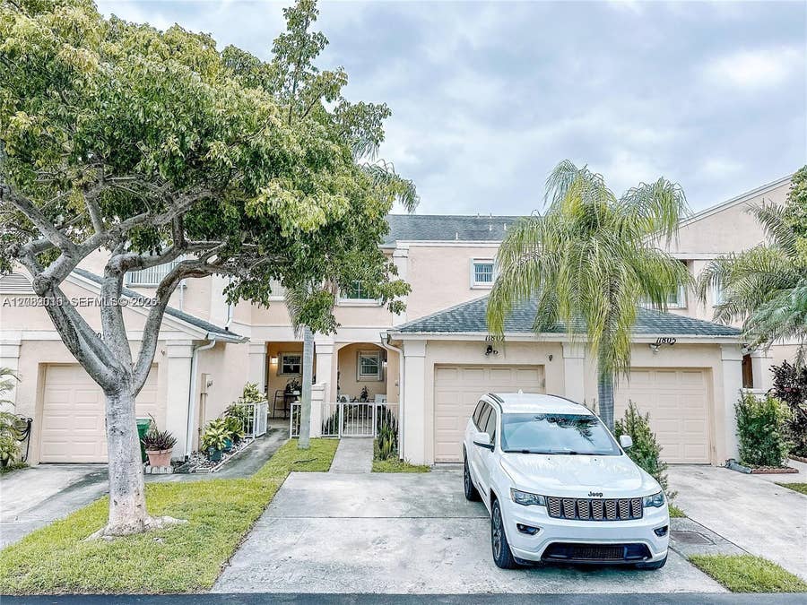 Property photo for 11807 SW 99th Lane, Miami, FL