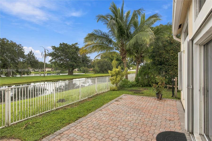 Property photo for 10000 NW 4th Street, Plantation, FL