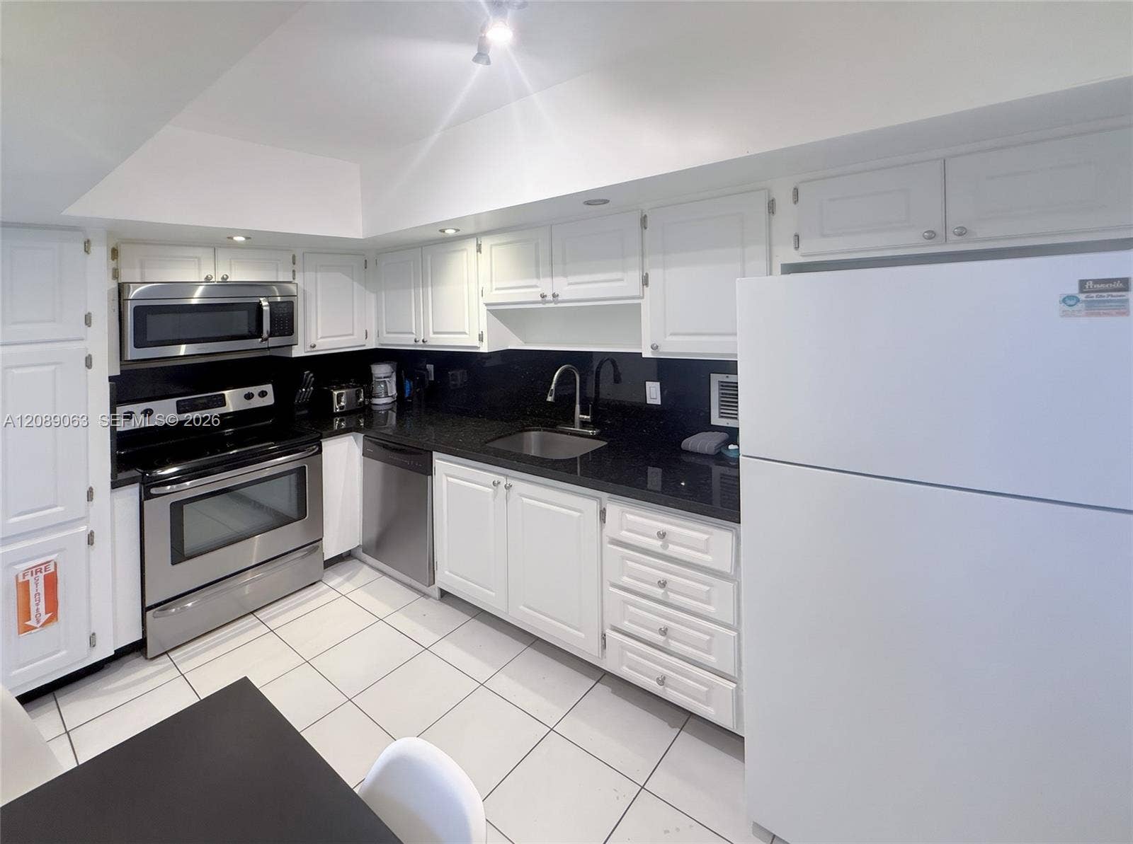 3901 S Ocean Drive, #6S, Hollywood, FL 33019 Photo 8