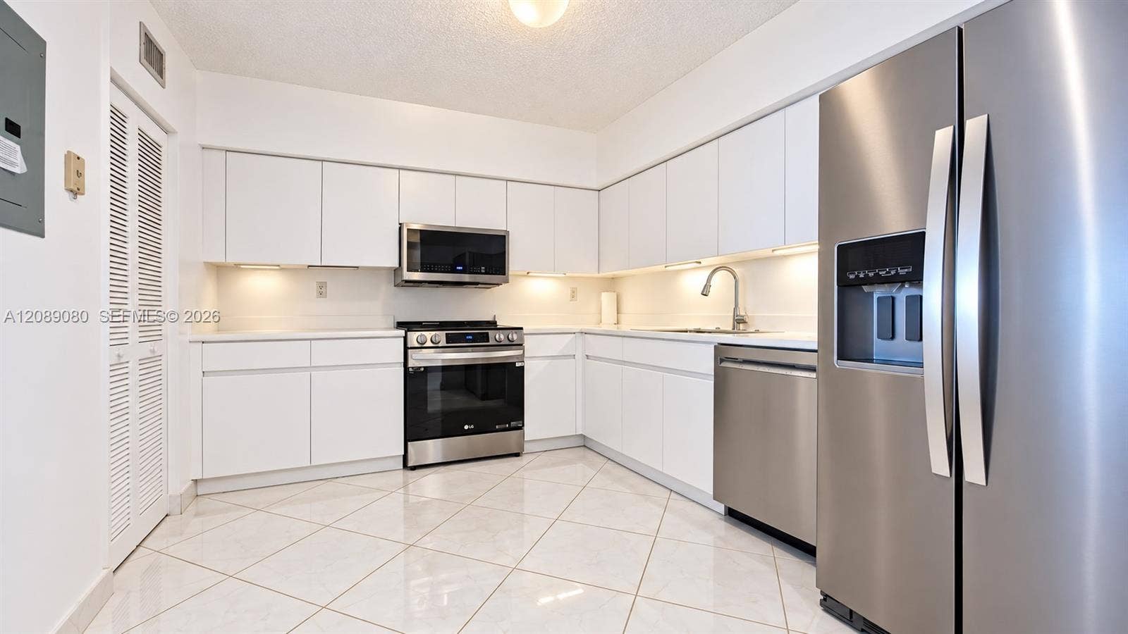 9455 Collins Avenue, #1003, Surfside, Surfside, FL 33154 Photo 10