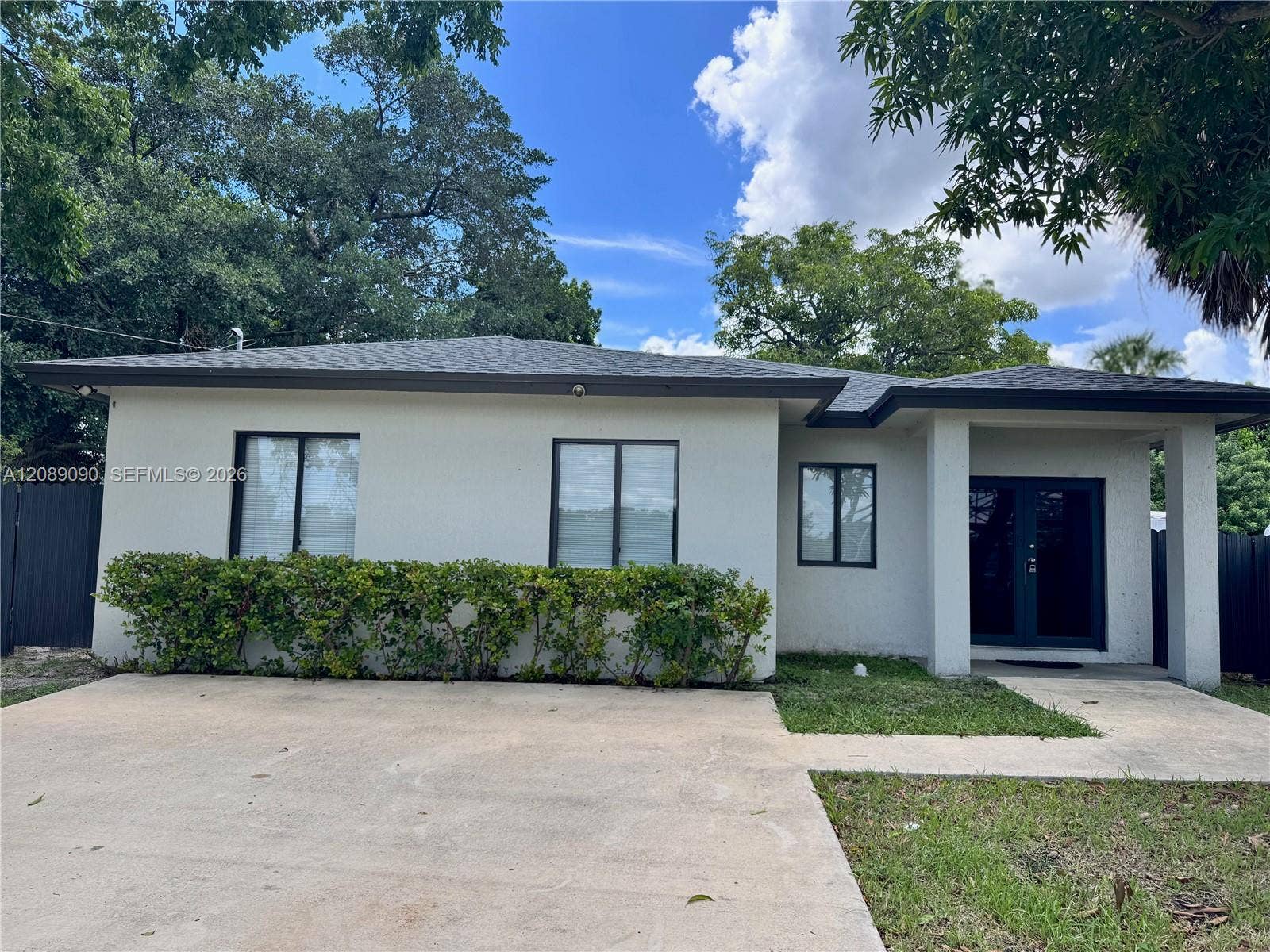 609 NW 3rd Terrace, Dania, Dania Beach, FL 33004 Photo 1
