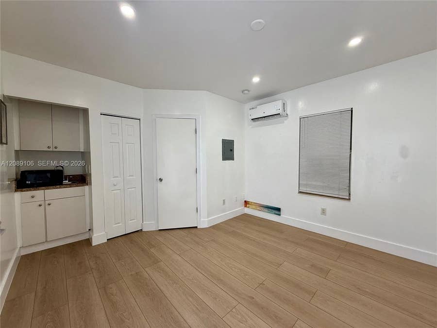 Property photo for Miami, FL