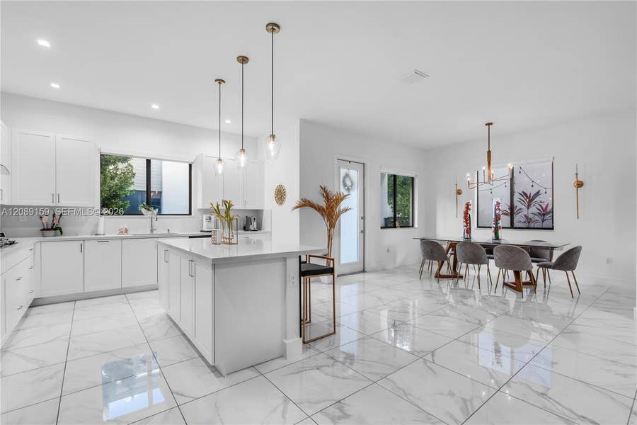 Property photo for 4363 NW 81st Avenue, Doral, FL