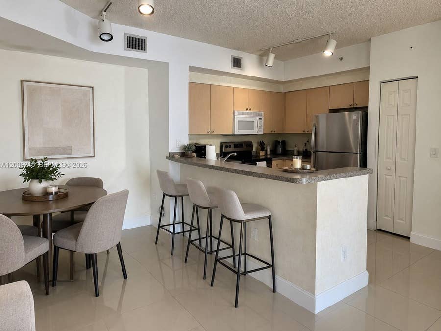Property photo for 8030 N Nob Hill Road, #105, Tamarac, FL