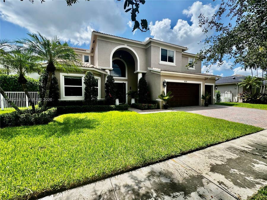Property photo for 19510 S Coquina Way, Weston, FL