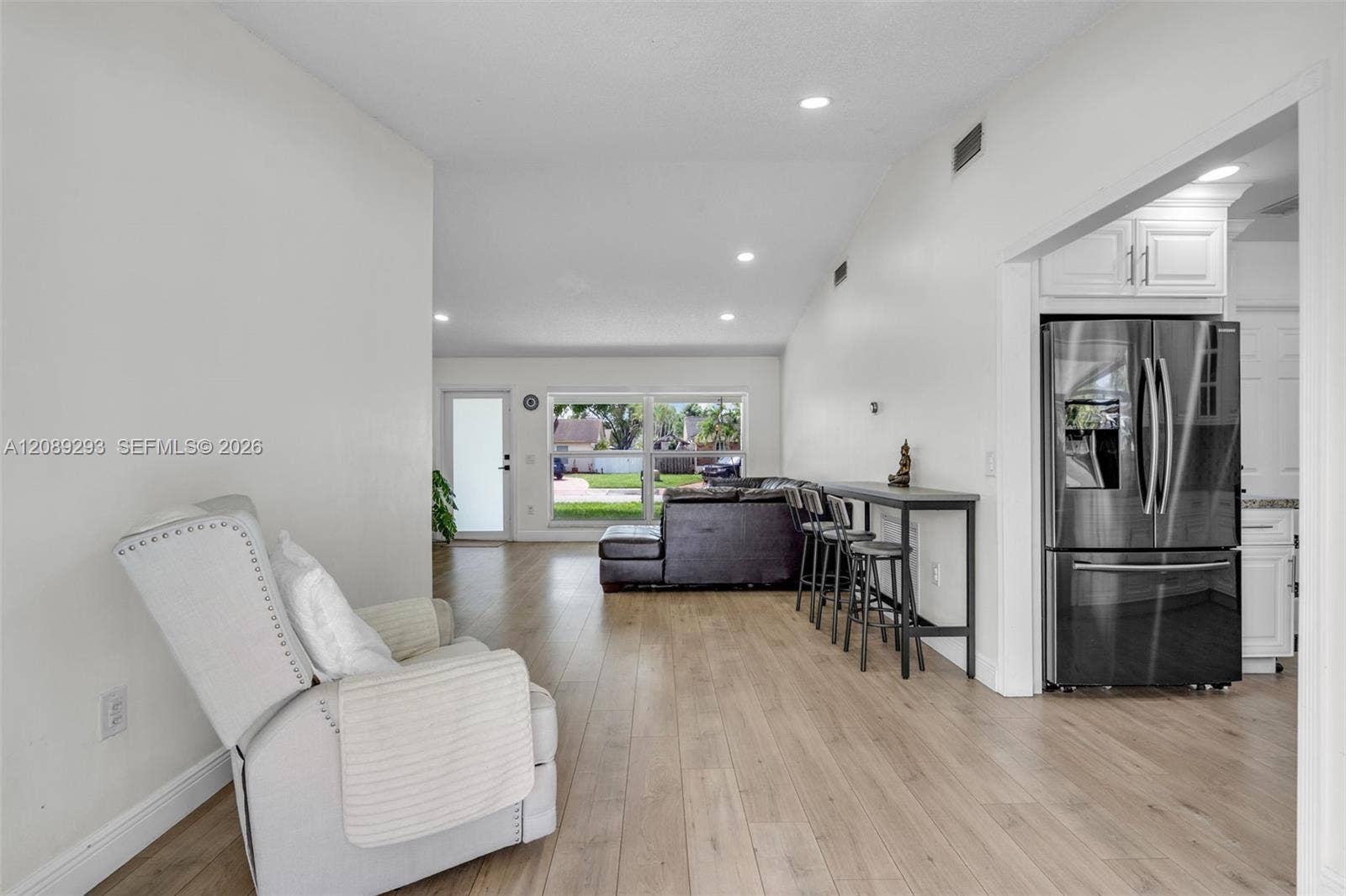 8531 NW 8th Street, Pembroke Pines, FL 33024 Photo 10