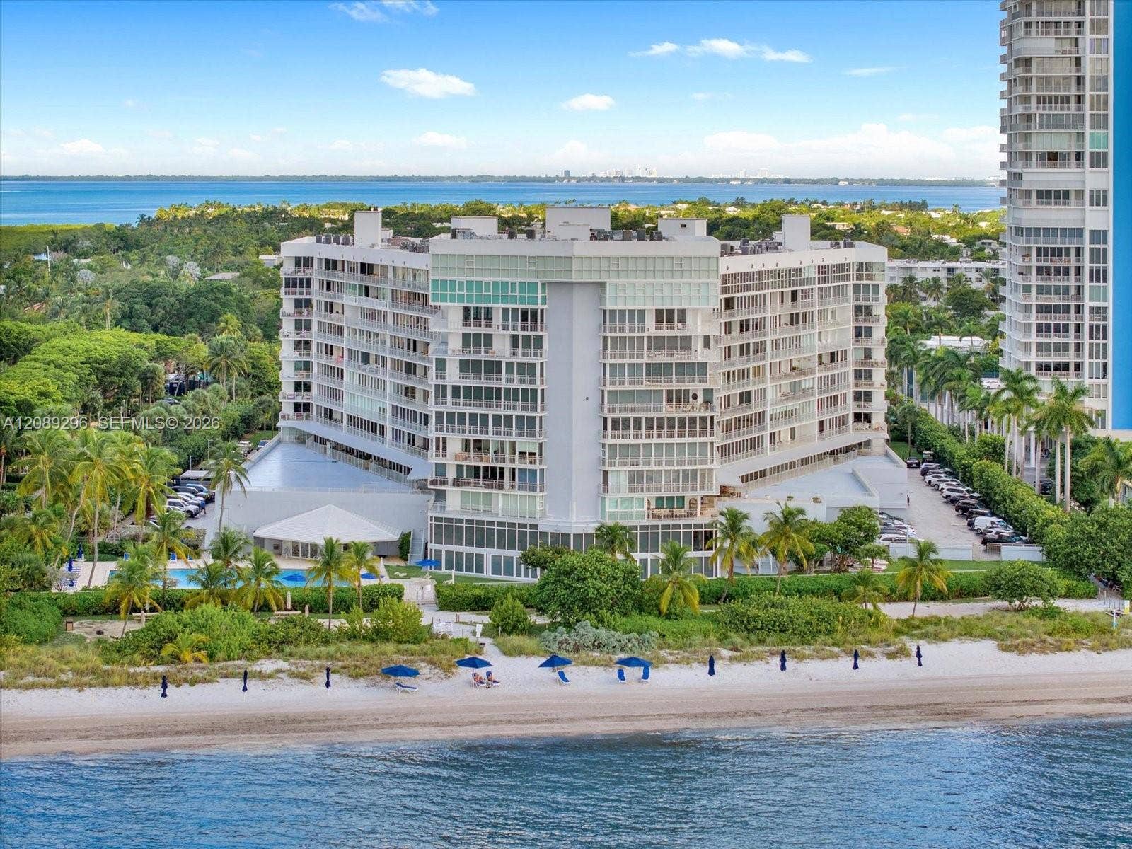 600 Grapetree Drive, #7FN, Key Biscayne, FL 33149 Photo 14