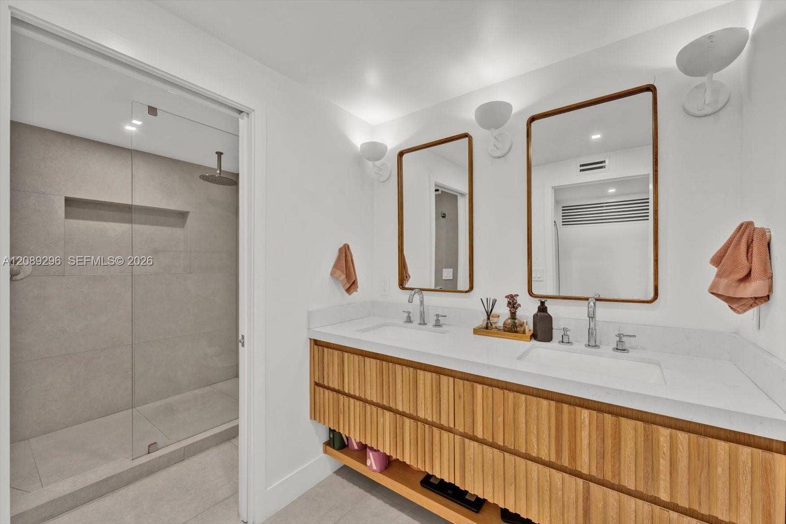 600 Grapetree Drive, #7FN, Key Biscayne, FL 33149 Photo 7