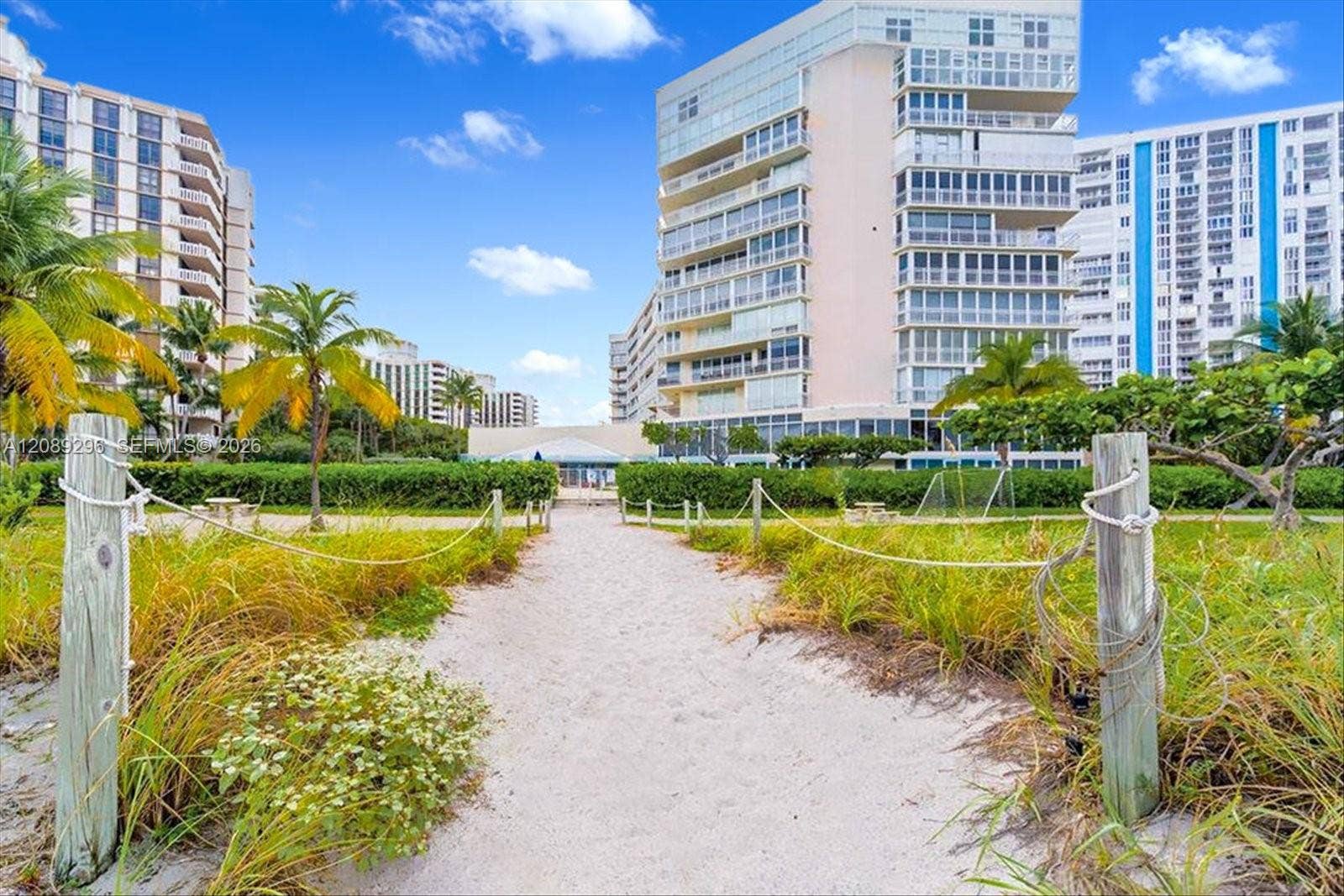 600 Grapetree Drive, #7FN, Key Biscayne, FL 33149 Photo 49