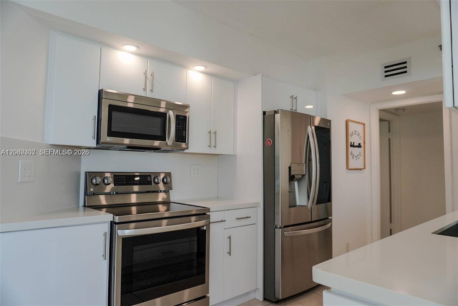 16485 Collins Avenue, #338, Sunny Isles Beach, FL 33160 Photo 2