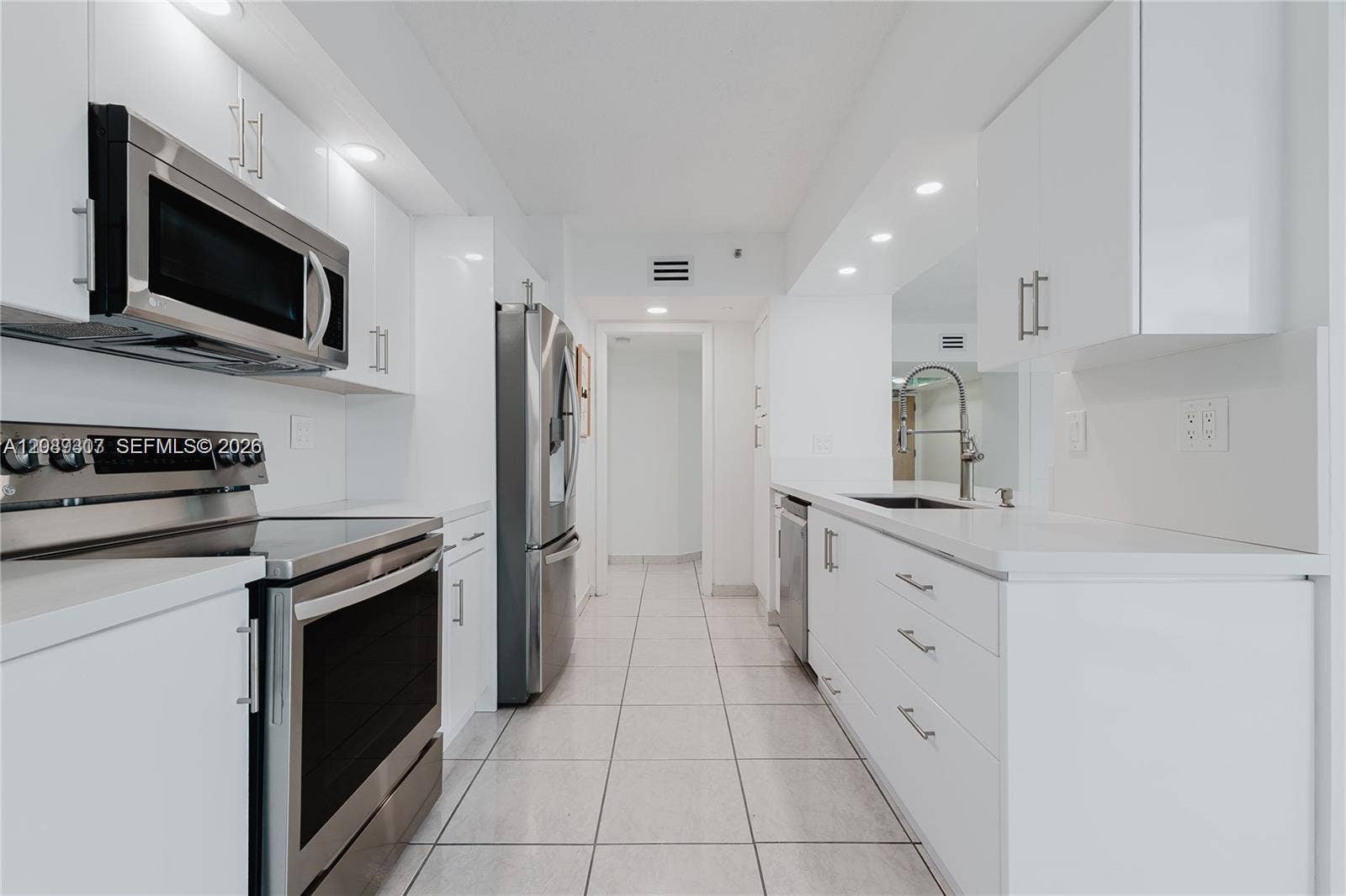 16485 Collins Avenue, #338, Sunny Isles Beach, FL 33160 Photo 1