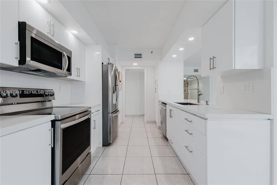 Property photo for 16485 Collins Avenue, #338, Sunny Isles Beach, FL