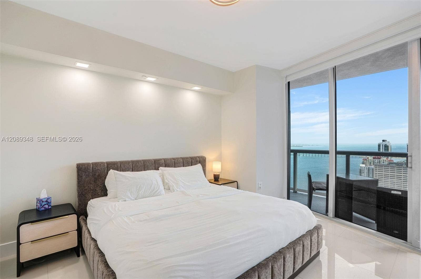 495 Brickell Avenue, #5005, Miami, FL 33131 Photo 5