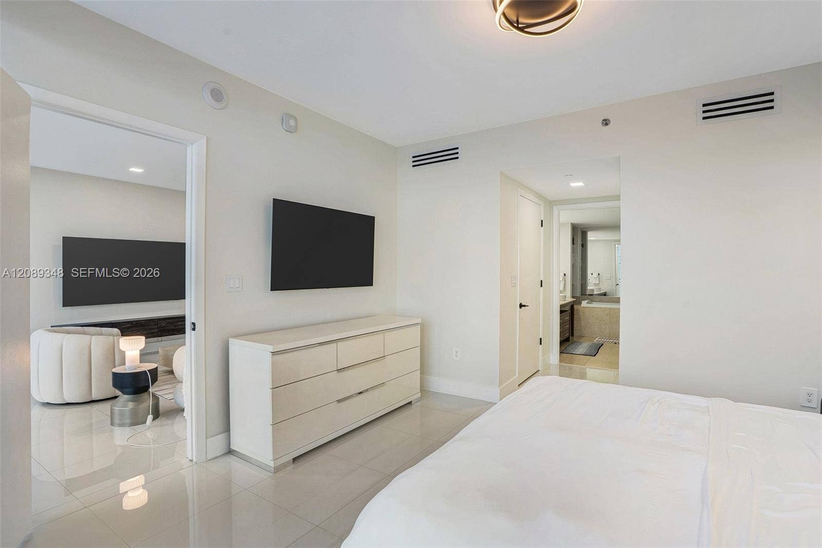 495 Brickell Avenue, #5005, Miami, FL 33131 Photo 24