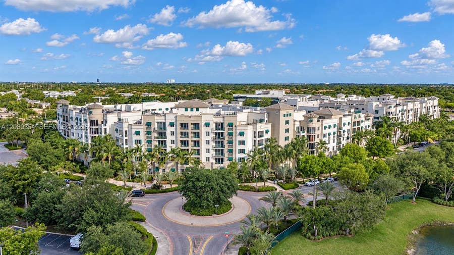Property photo for 510 NW 84th Avenue, #305, Plantation, FL