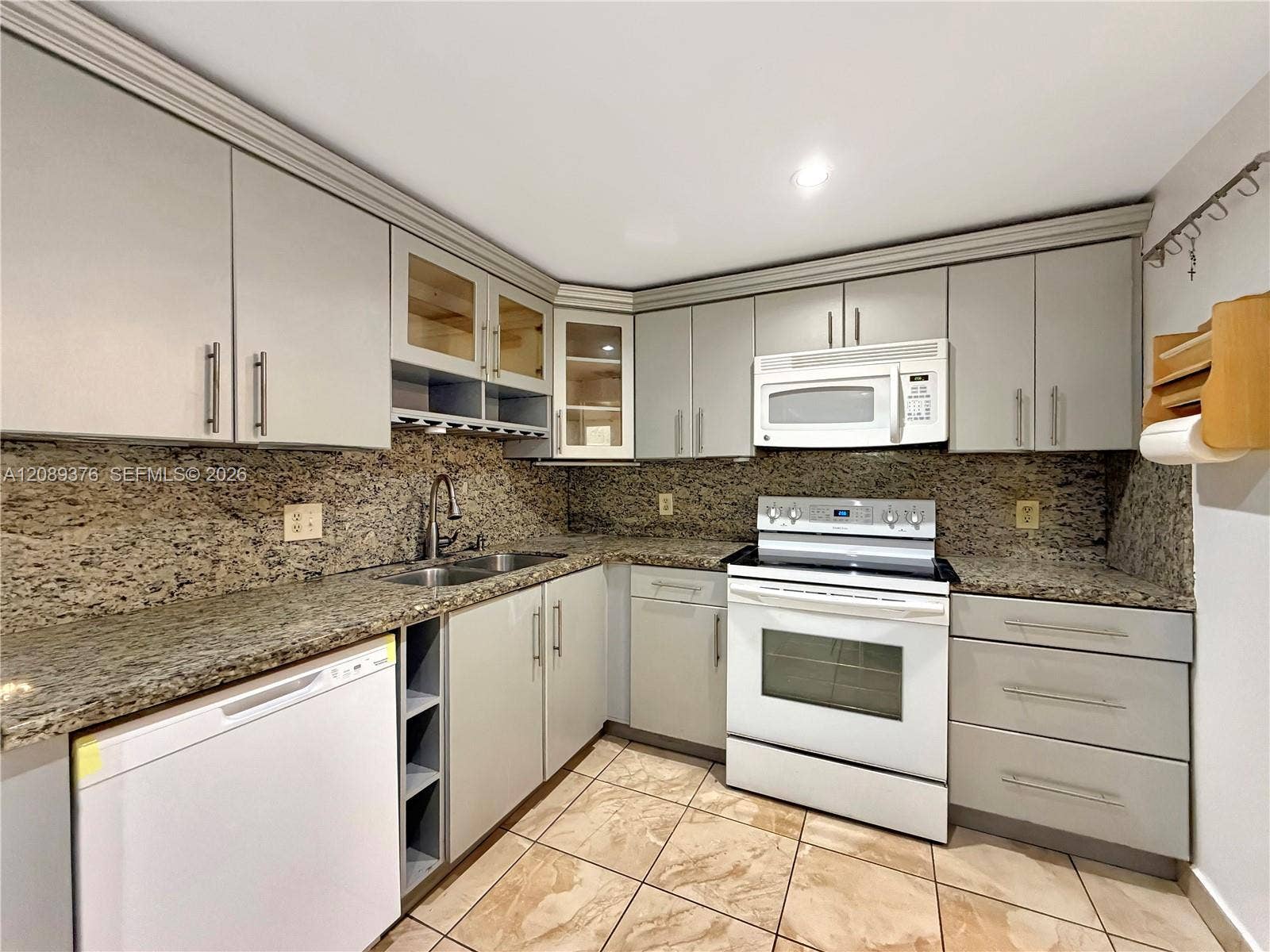 Pompano Beach, Pompano Beach, FL 33069 Photo 11