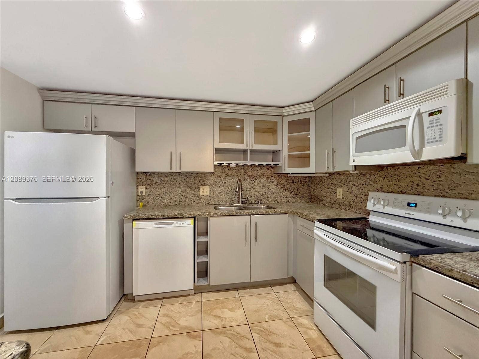 Pompano Beach, Pompano Beach, FL 33069 Photo 10