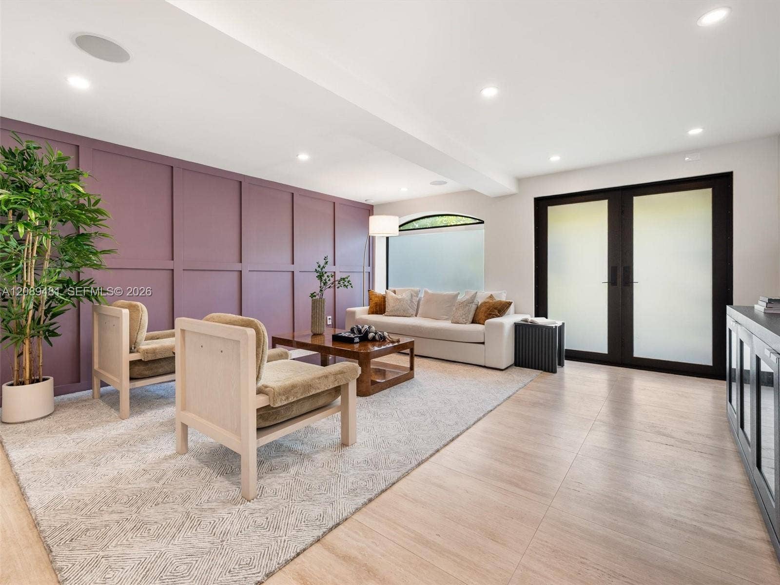 510 W 30th Street, Miami Beach, FL 33140 Photo 4