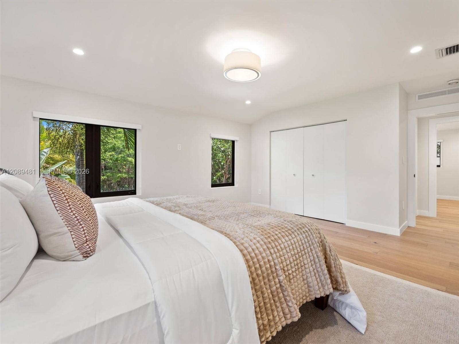 510 W 30th Street, Miami Beach, FL 33140 Photo 18