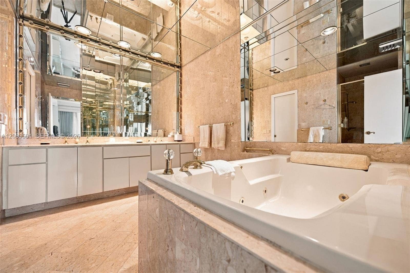 10205 Collins Avenue, #1704, Bal Harbour, FL 33154 Photo 22