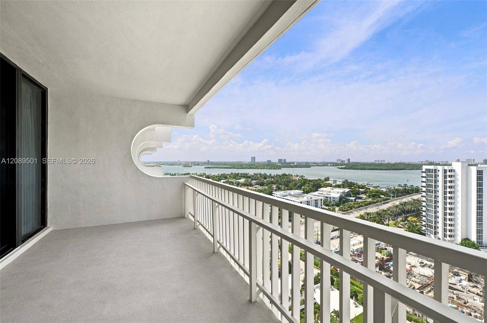 10205 Collins Avenue, #1704, Bal Harbour, FL 33154 Photo 32