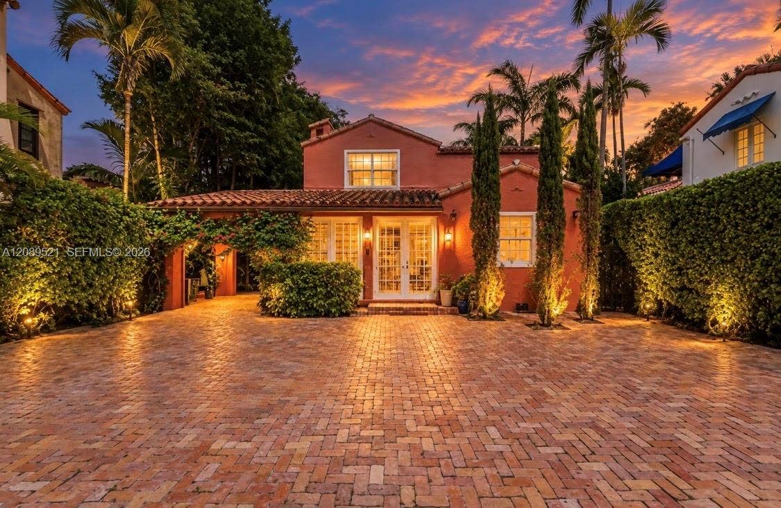 629 Altara Avenue, Coral Gables, FL 33146 Photo 1