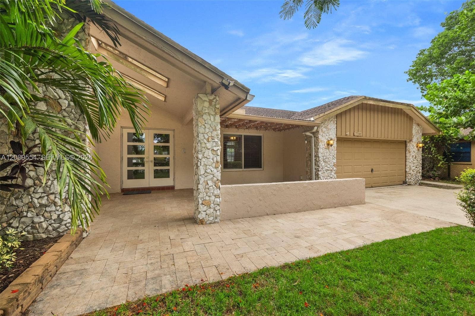7700 NW 11th Place, Plantation, Plantation, FL 33322 Photo 3