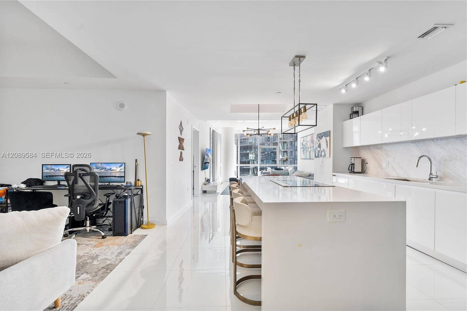 851 NE 1st Avenue, #1712, Miami, FL 33132 Photo 17