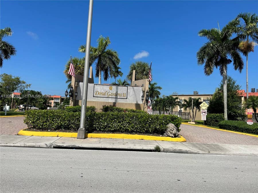 Property photo for 5201 Geneva Way, #207, Doral, FL