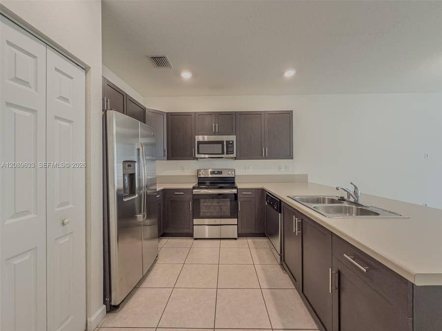 Property photo for 10629 W 32nd Lane, Hialeah, FL