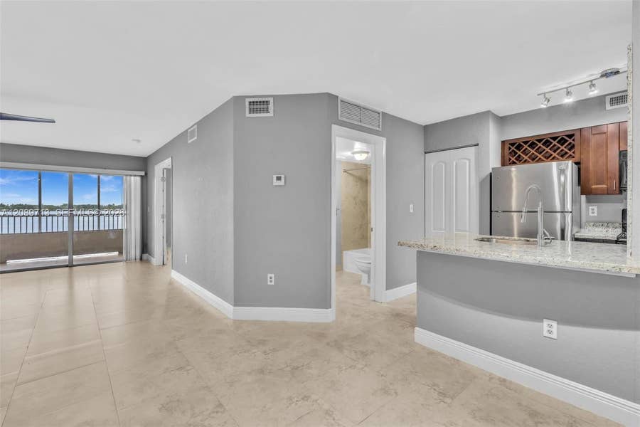 Property photo for 2811 N Oakland Forest Drive, #205, Oakland Park, FL