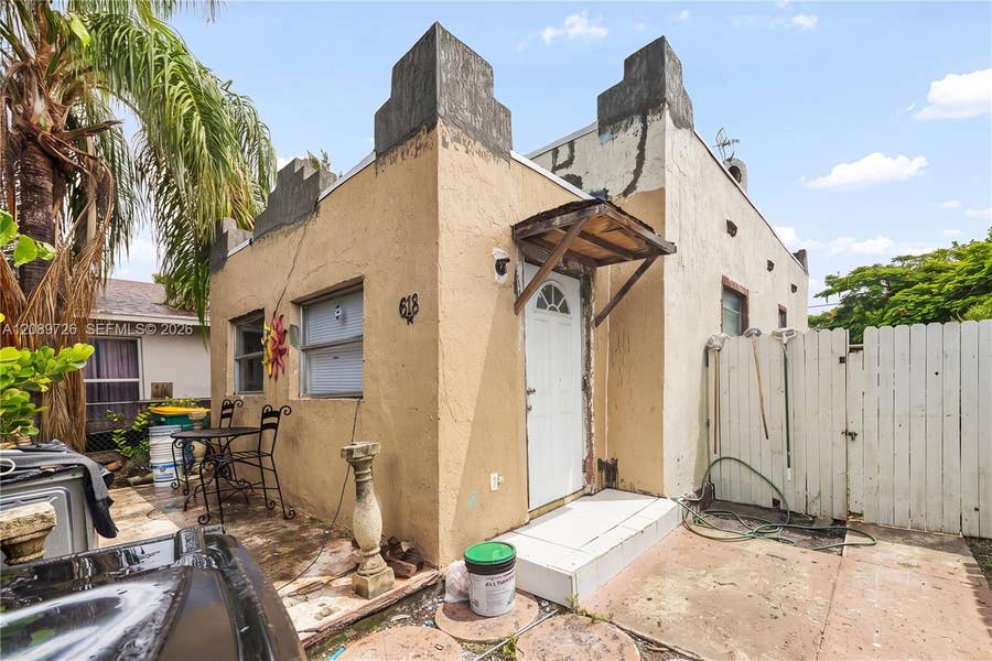 Property photo for 618 N D Street, Boynton Beach, FL