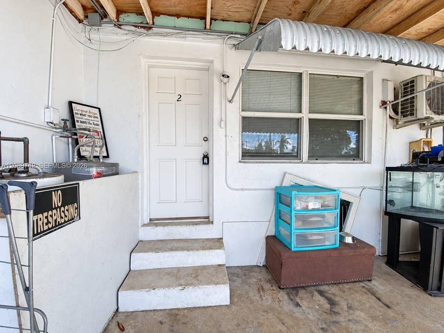 Property photo for 905 NE 5th Avenue, #2, Homestead, FL