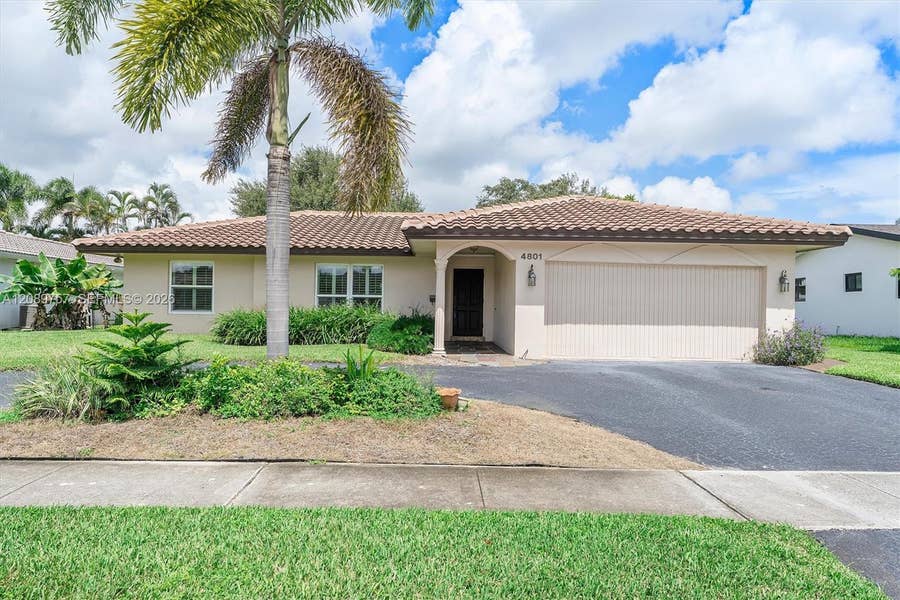 Property photo for 4801 N 36th Court, Hollywood, FL