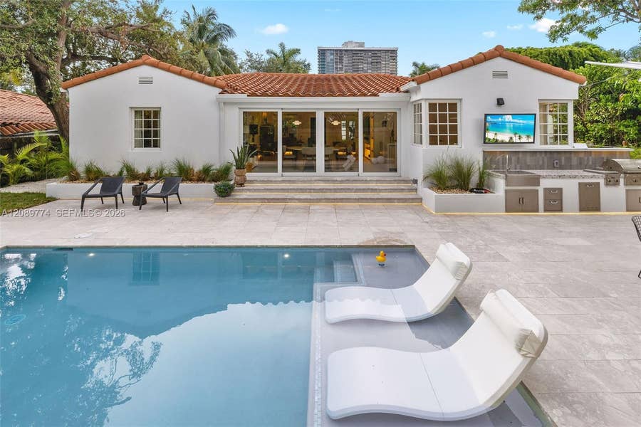 Property photo for 823 NE 72nd Street, Miami, FL