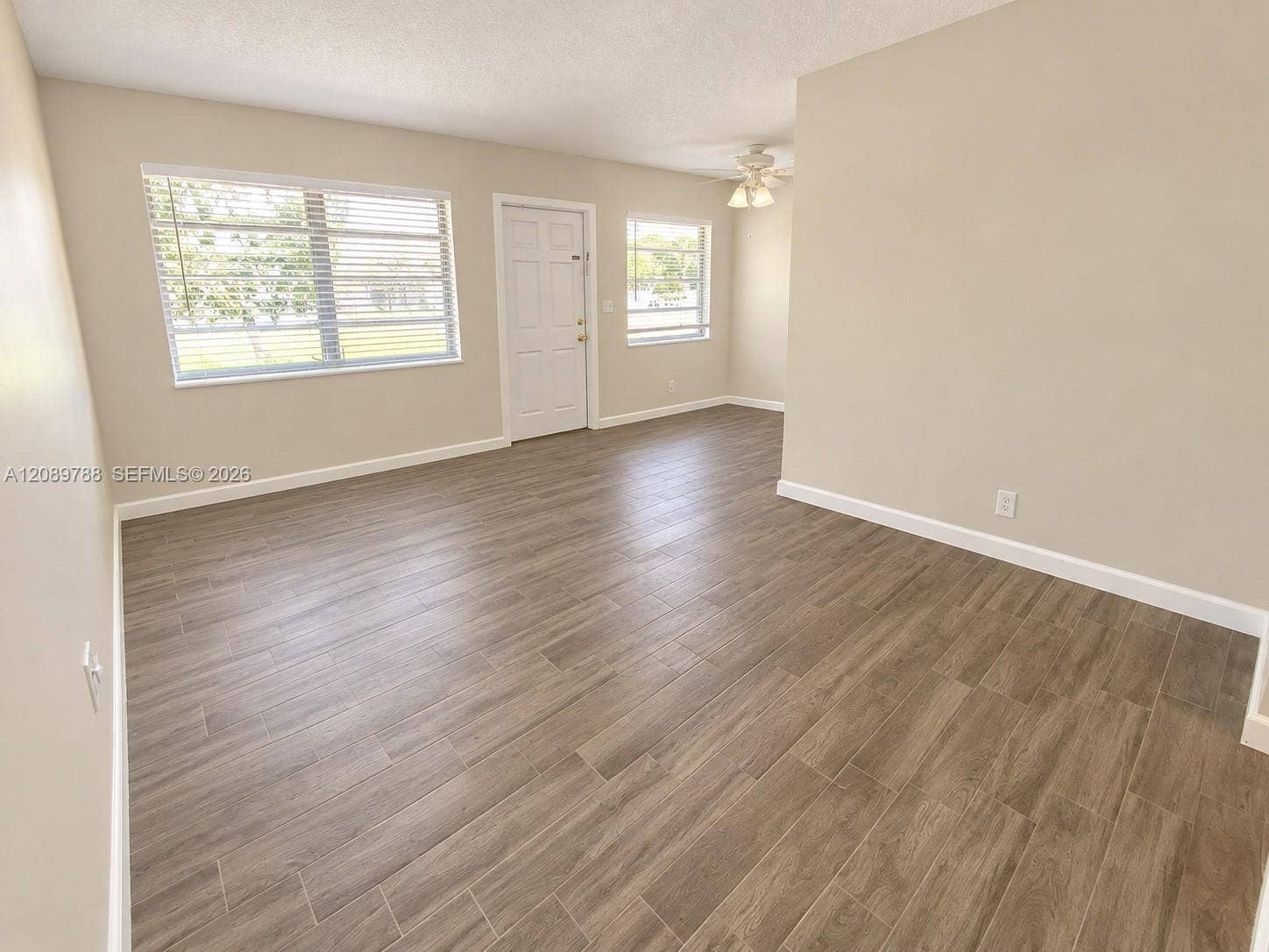 Large L-shaped living area