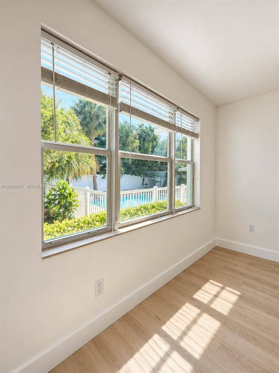 BEDROOM 2 - POOL VIEW (1ST FLOOR)