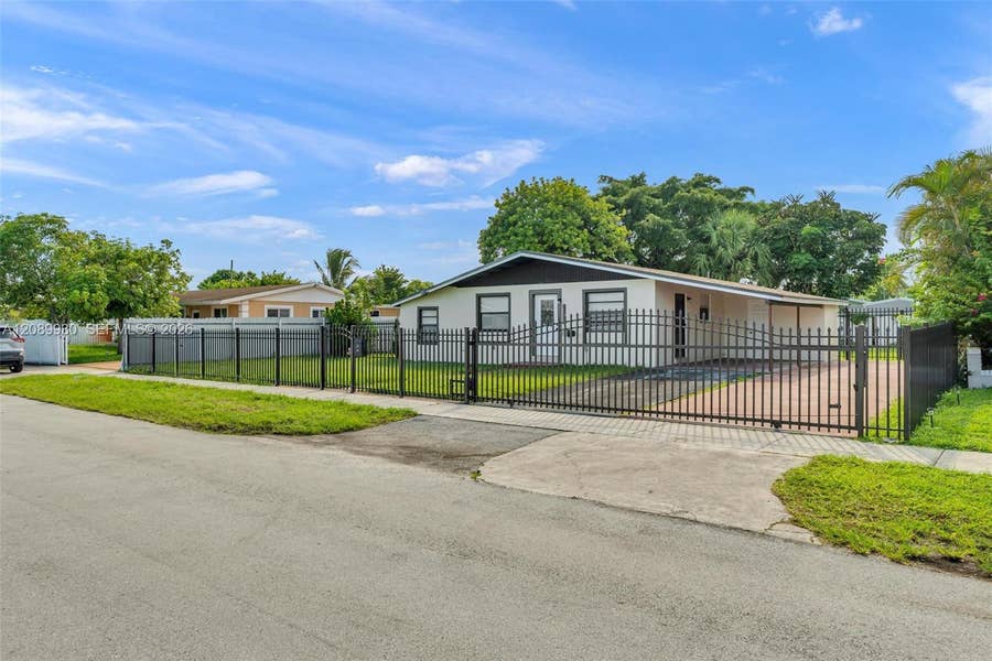 Property photo for 20060 NW 14th Court, Miami Gardens, FL