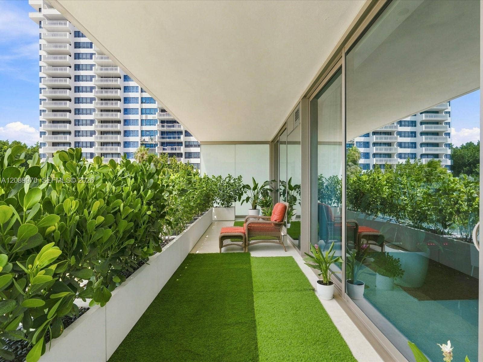 10203 Collins Avenue, #304, Bal Harbour, FL 33154 Photo 22
