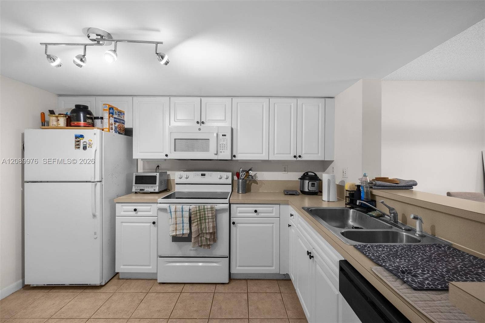 520 SE 5th Avenue, #2305, Fort Lauderdale, Fort Lauderdale, FL 33301 Photo 11